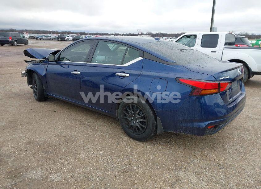 Photo 3 of 2019 Nissan Altima 2.5 S (VIN 1N4BL4BV3KN311031)