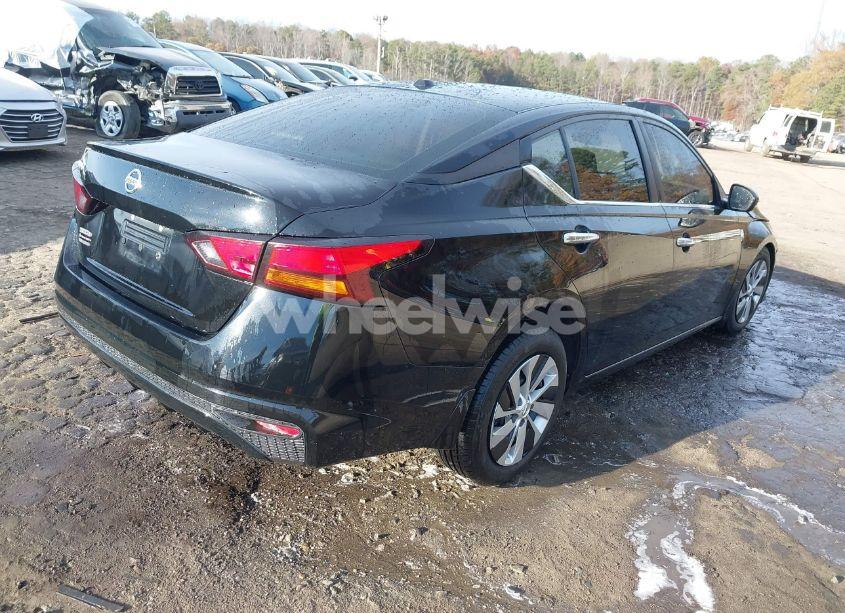 Photo 4 of 2019 Nissan Altima 2.5 S (VIN 1N4BL4BV3KN325429)