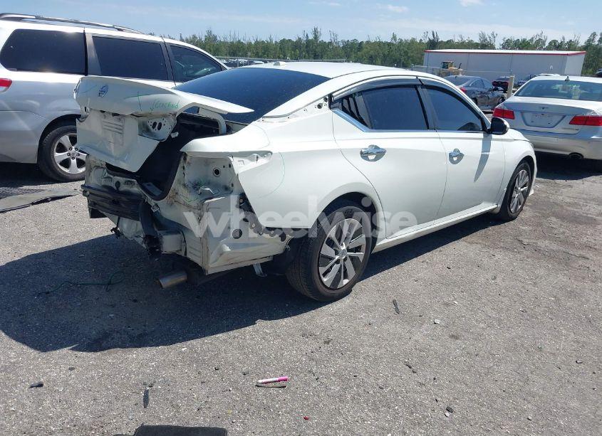 Photo 4 of 2019 Nissan Altima 2.5 S (VIN 1N4BL4BV3KN326984)