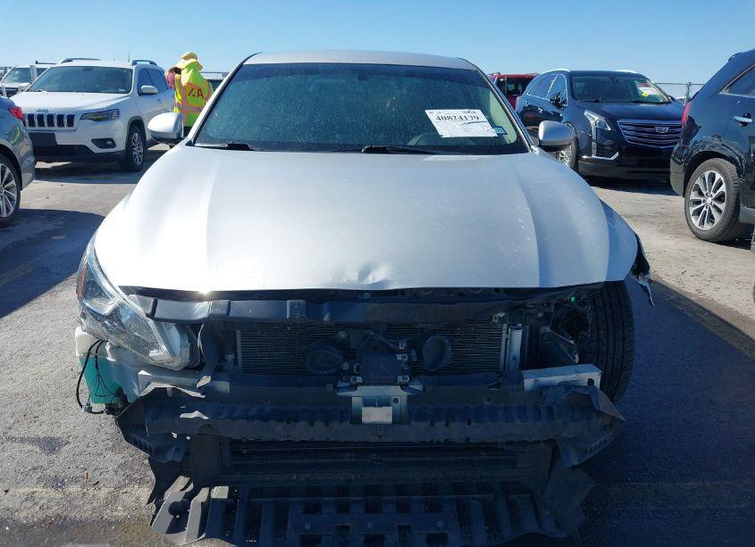 Photo 12 of 2020 Nissan Altima S FWD (VIN 1N4BL4BV3LC135191)