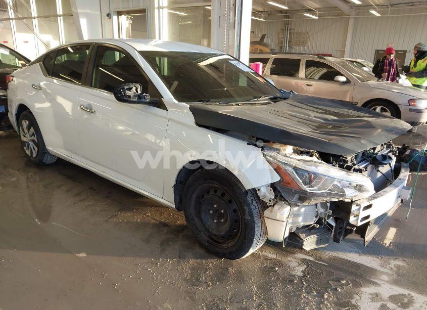 2020 Nissan Altima S FWD (VIN 1N4BL4BV3LC144764) main photo