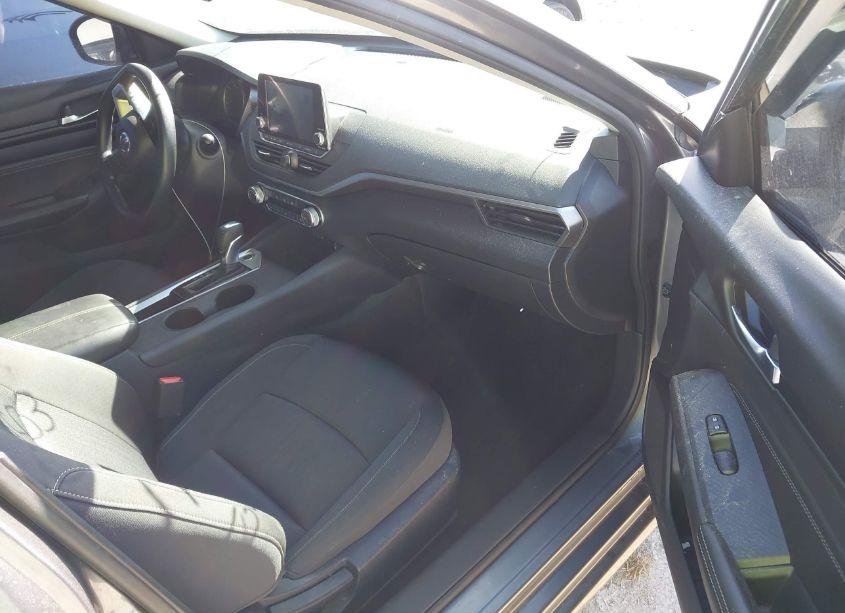 Photo 5 of 2020 Nissan Altima S FWD (VIN 1N4BL4BV3LC151973)