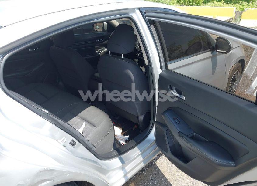 Photo 8 of 2020 Nissan Altima S FWD (VIN 1N4BL4BV3LC166005)