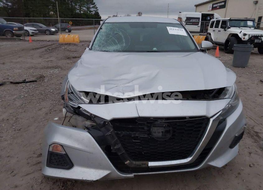 Photo 6 of 2020 Nissan Altima S FWD (VIN 1N4BL4BV3LC180485)