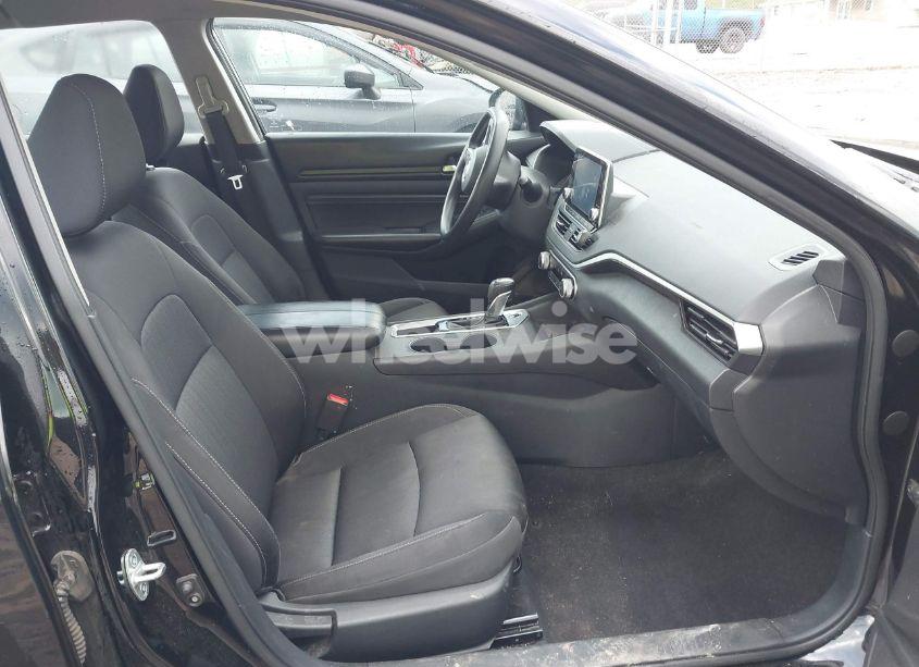 Photo 5 of 2020 Nissan Altima S FWD (VIN 1N4BL4BV3LC195097)