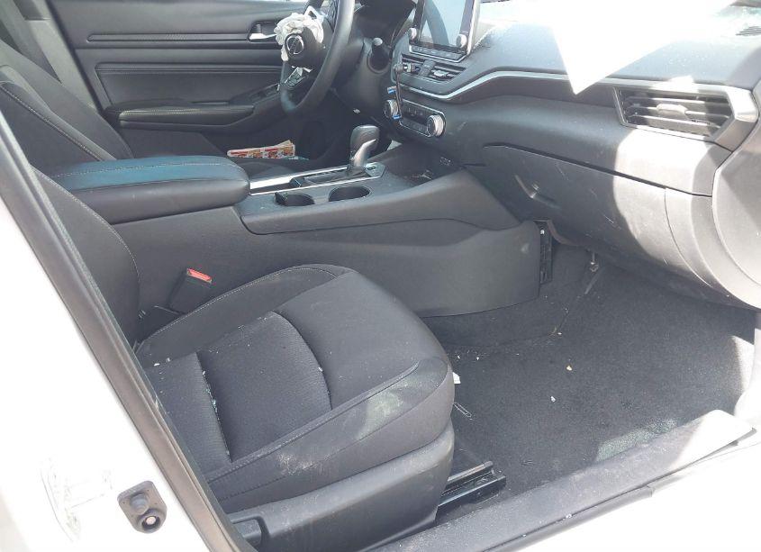 Photo 5 of 2020 Nissan Altima S FWD (VIN 1N4BL4BV3LC206065)