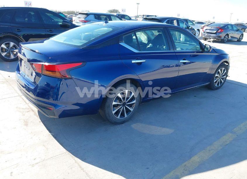 Photo 4 of 2020 Nissan Altima S FWD (VIN 1N4BL4BV3LC208057)