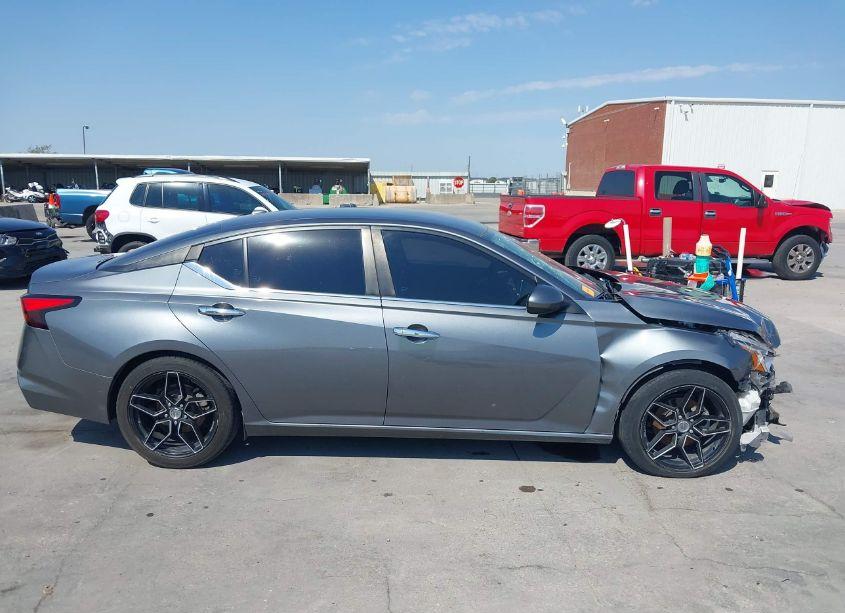 Photo 13 of 2020 Nissan Altima S FWD (VIN 1N4BL4BV3LC224047)