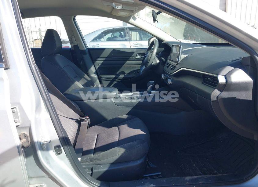 Photo 5 of 2020 Nissan Altima S FWD (VIN 1N4BL4BV3LN310480)