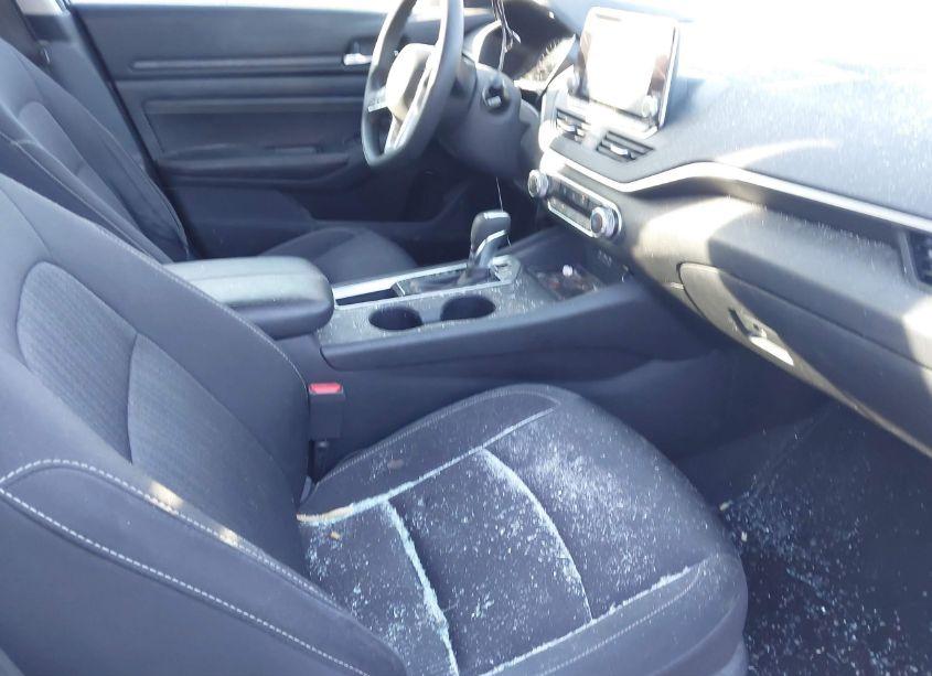 Photo 5 of 2020 Nissan Altima S FWD (VIN 1N4BL4BV3LN319910)