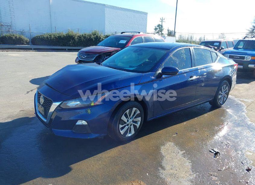 Photo 2 of 2022 Nissan Altima 2.5 S (VIN 1N4BL4BV3NN315908)