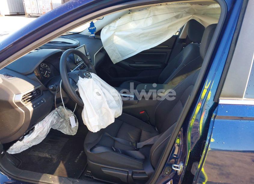 Photo 5 of 2022 Nissan Altima 2.5 S (VIN 1N4BL4BV3NN315908)