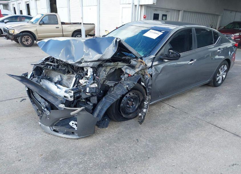 Photo 6 of 2024 Nissan Altima S FWD (VIN 1N4BL4BV3RN352687)