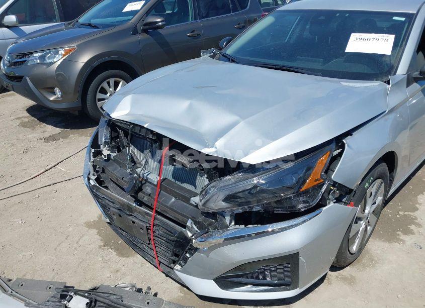 Photo 6 of 2024 Nissan Altima S FWD (VIN 1N4BL4BV3RN374625)