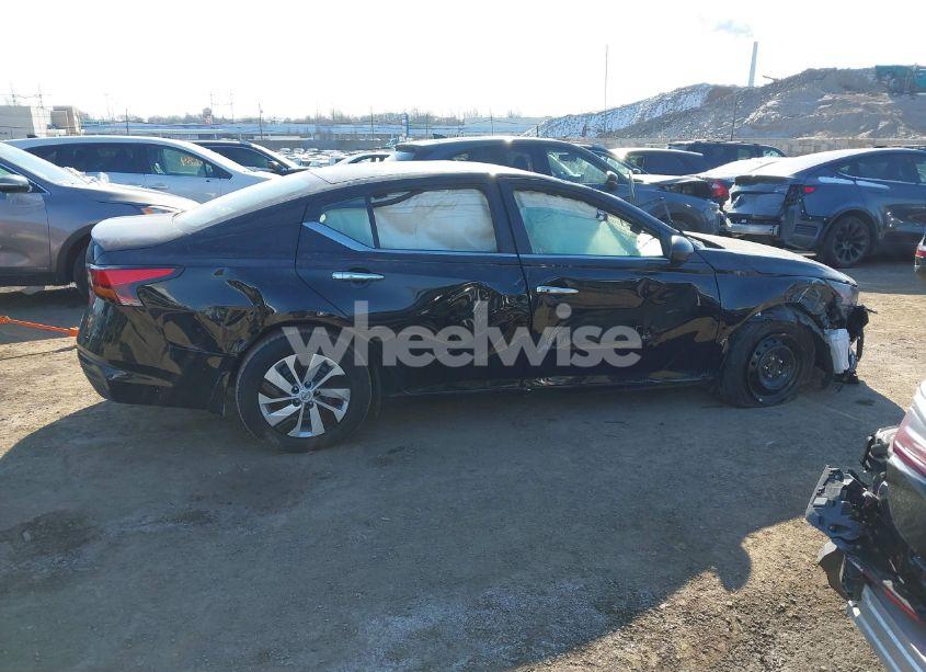 Photo 12 of 2024 Nissan Altima S FWD (VIN 1N4BL4BV3RN382319)