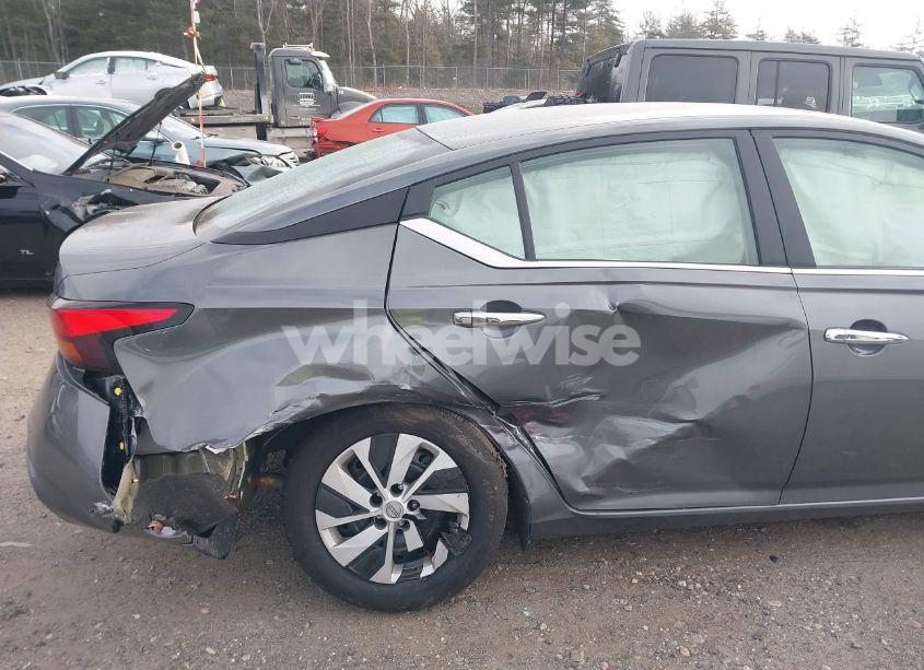 Photo 6 of 2024 Nissan Altima S FWD (VIN 1N4BL4BV3RN437318)