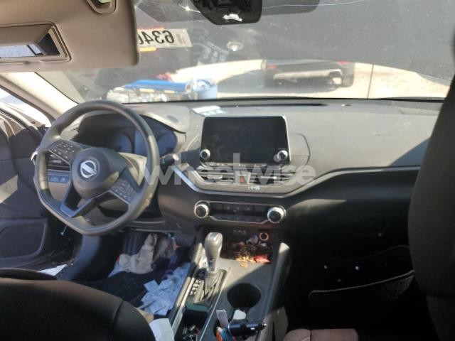 Photo 3 of 2025 NISSAN ALTIMA S (VIN 1N4BL4BV3SN308842)