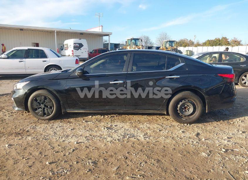 Photo 14 of 2019 Nissan Altima 2.5 S (VIN 1N4BL4BV4KC165167)