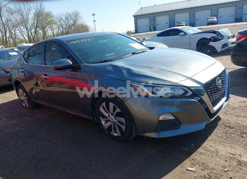 2019 Nissan Altima 2.5 S (VIN 1N4BL4BV4KC187993) main photo