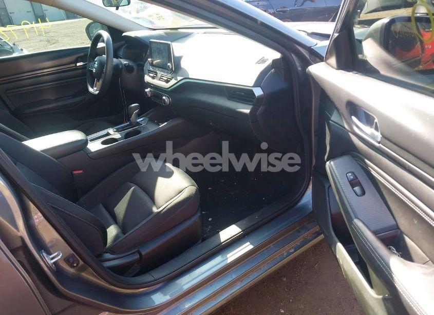 Photo 5 of 2019 Nissan Altima 2.5 S (VIN 1N4BL4BV4KC187993)