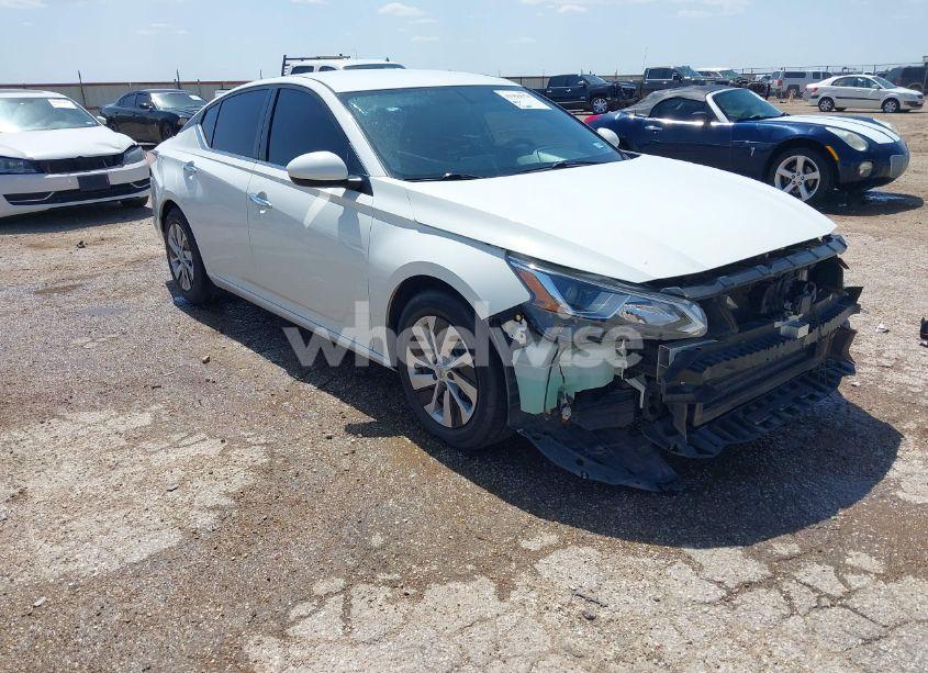 2019 Nissan Altima 2.5 S (VIN 1N4BL4BV4KC200046) main photo