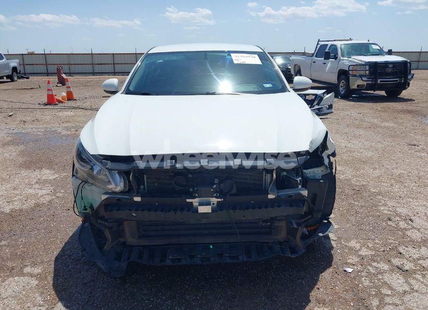 Photo 13 of 2019 Nissan Altima 2.5 S (VIN 1N4BL4BV4KC200046)