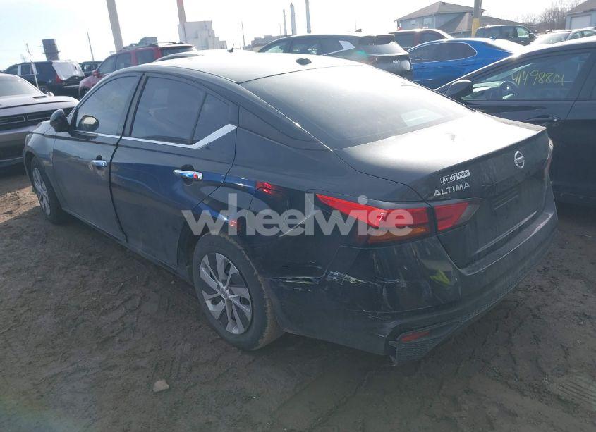 Photo 3 of 2019 Nissan Altima 2.5 S (VIN 1N4BL4BV4KC229420)