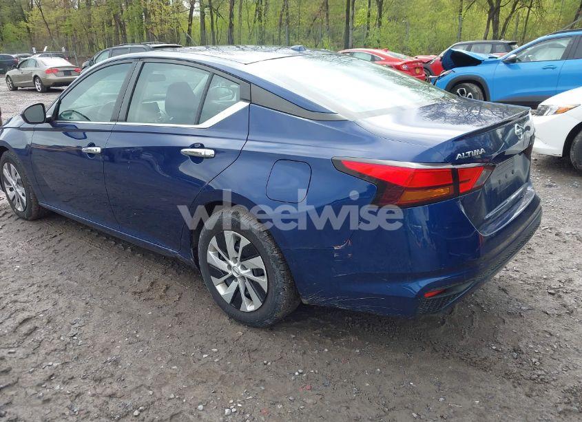 Photo 3 of 2019 Nissan Altima 2.5 S (VIN 1N4BL4BV4KC236156)