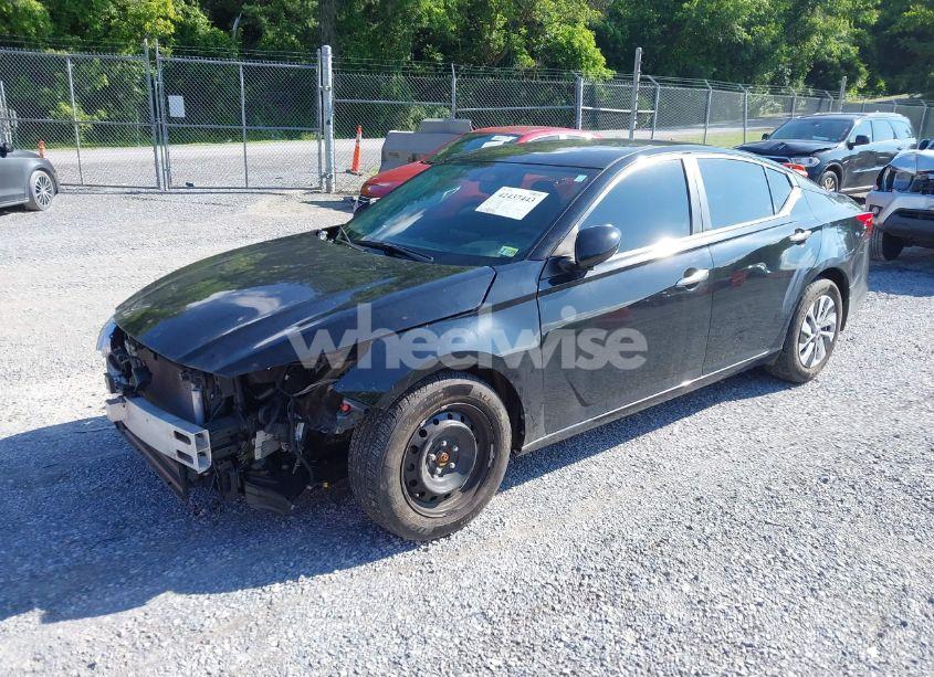 Photo 2 of 2019 Nissan Altima 2.5 S (VIN 1N4BL4BV4KC242006)