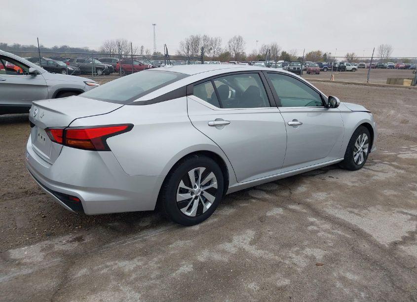 Photo 4 of 2019 Nissan Altima 2.5 S (VIN 1N4BL4BV4KC255063)