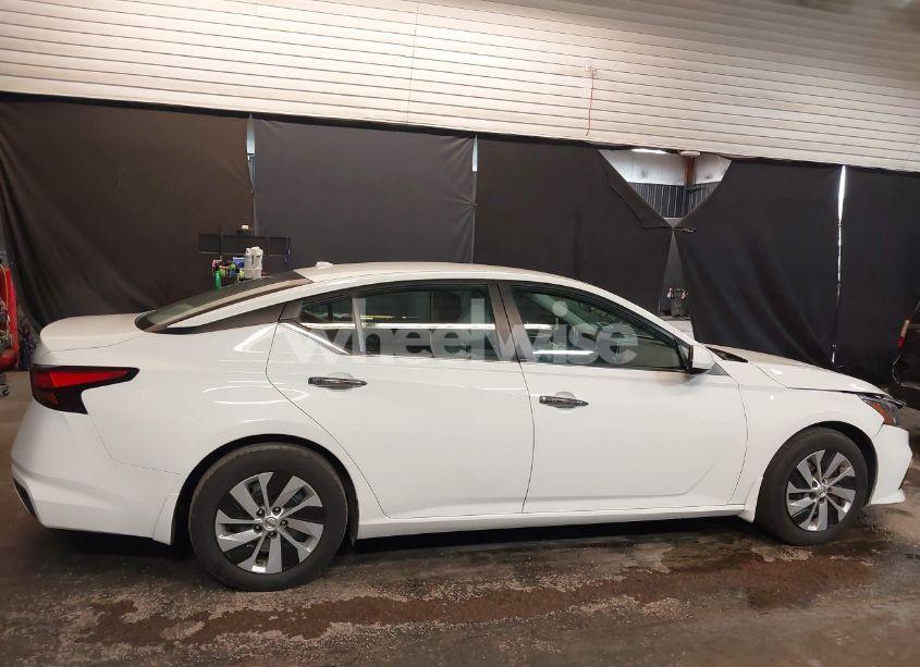 Photo 13 of 2020 Nissan Altima S FWD (VIN 1N4BL4BV4LC101809)