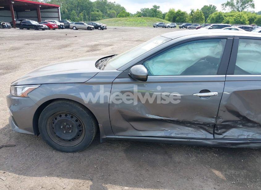 Photo 14 of 2020 Nissan Altima S FWD (VIN 1N4BL4BV4LC122918)