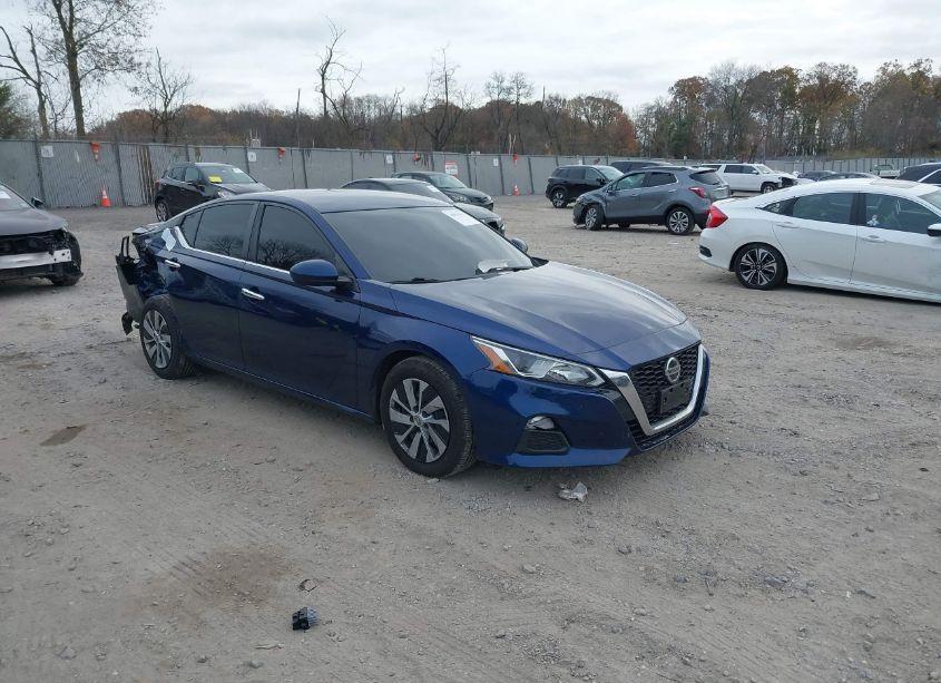 2020 Nissan Altima S FWD (VIN 1N4BL4BV4LC129867) main photo