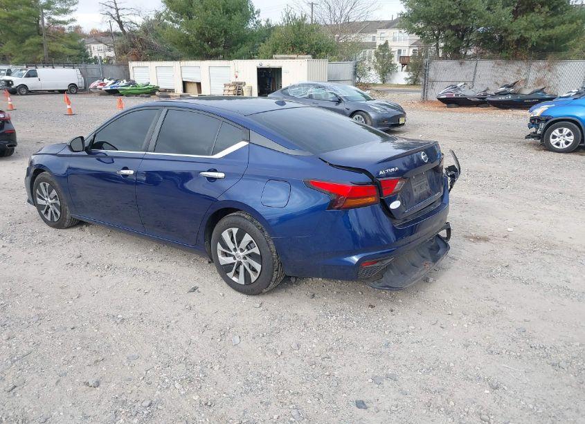 Photo 3 of 2020 Nissan Altima S FWD (VIN 1N4BL4BV4LC129867)