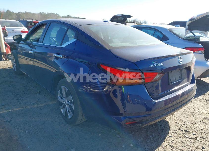 Photo 3 of 2020 Nissan Altima S FWD (VIN 1N4BL4BV4LC170810)