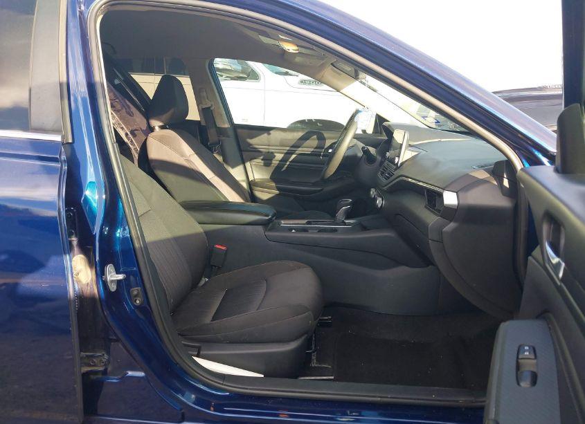 Photo 5 of 2020 Nissan Altima S FWD (VIN 1N4BL4BV4LC193584)