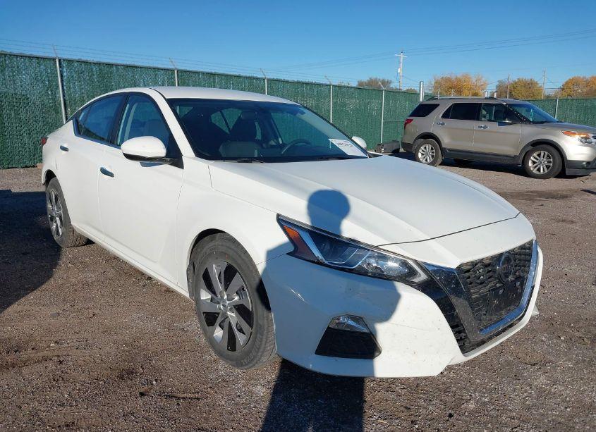 2020 Nissan Altima S FWD (VIN 1N4BL4BV4LC203059) main photo