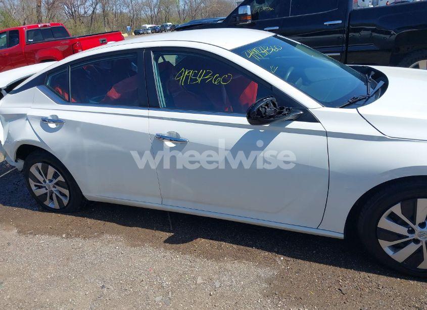 Photo 14 of 2020 Nissan Altima S FWD (VIN 1N4BL4BV4LC211680)