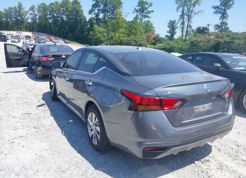 Photo 3 of 2020 Nissan Altima S FWD (VIN 1N4BL4BV4LC212263)