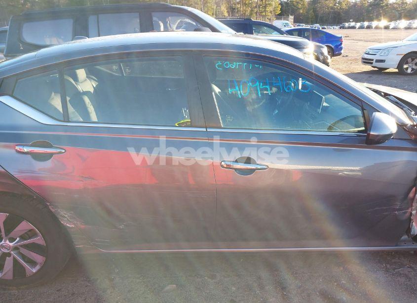 Photo 13 of 2020 Nissan Altima S FWD (VIN 1N4BL4BV4LC212425)