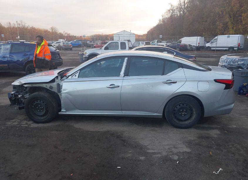 Photo 15 of 2020 Nissan Altima S FWD (VIN 1N4BL4BV4LC251838)