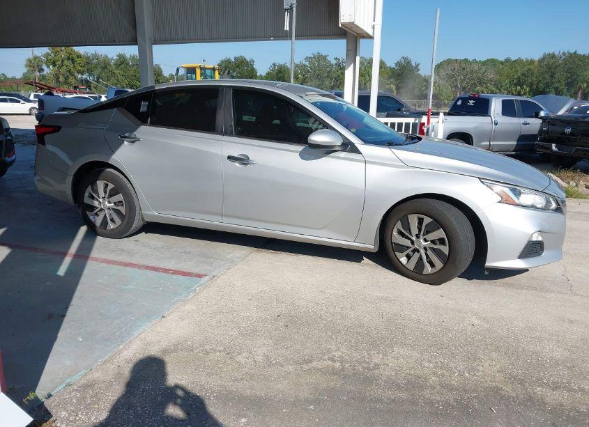 Photo 13 of 2020 Nissan Altima S FWD (VIN 1N4BL4BV4LC253508)