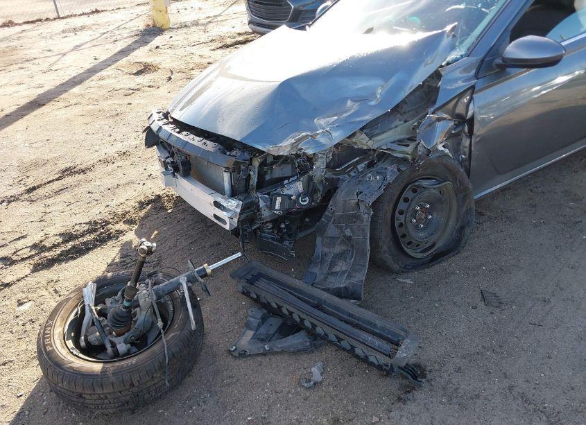 Photo 6 of 2020 Nissan Altima S FWD (VIN 1N4BL4BV4LC263861)