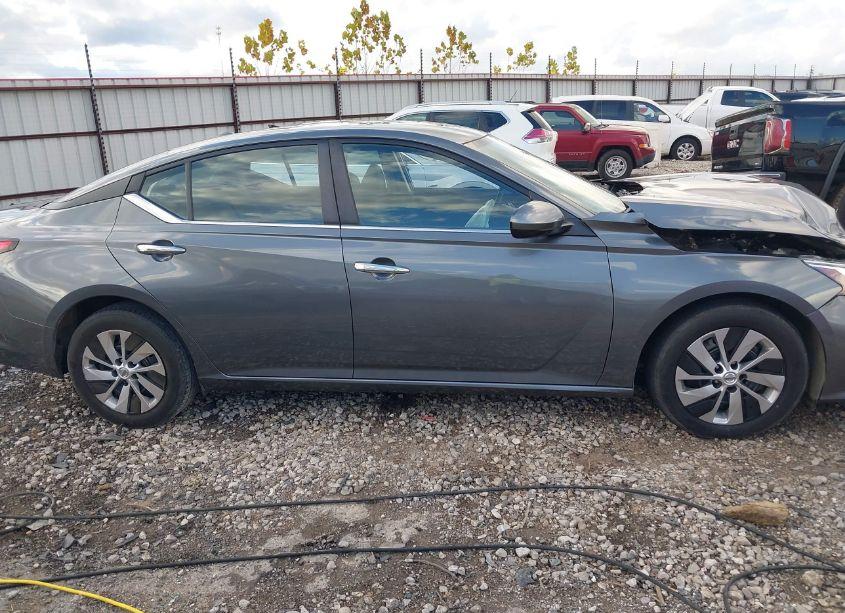 Photo 13 of 2020 Nissan Altima S FWD (VIN 1N4BL4BV4LC268462)