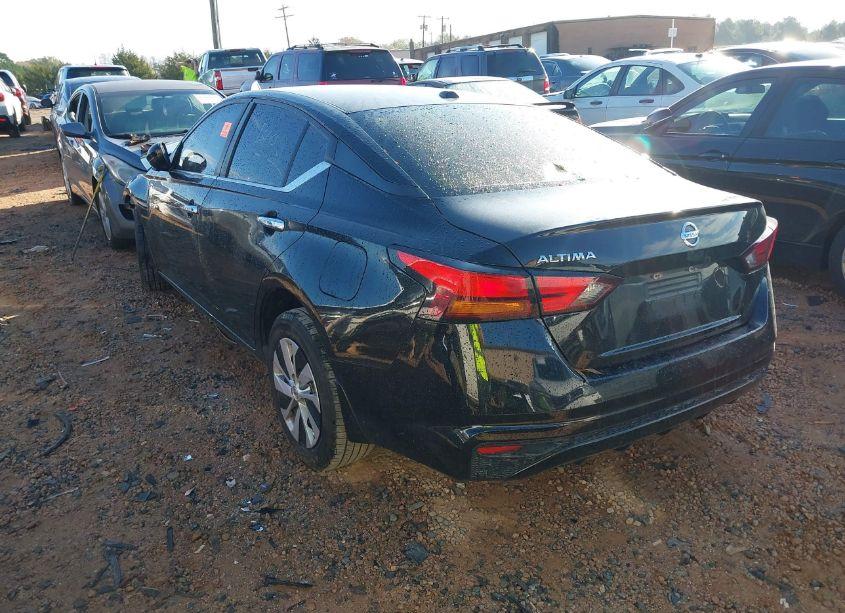 Photo 3 of 2020 Nissan Altima S FWD (VIN 1N4BL4BV4LC278960)