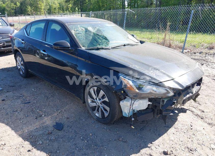 2021 Nissan Altima S FWD (VIN 1N4BL4BV4MN330416) main photo