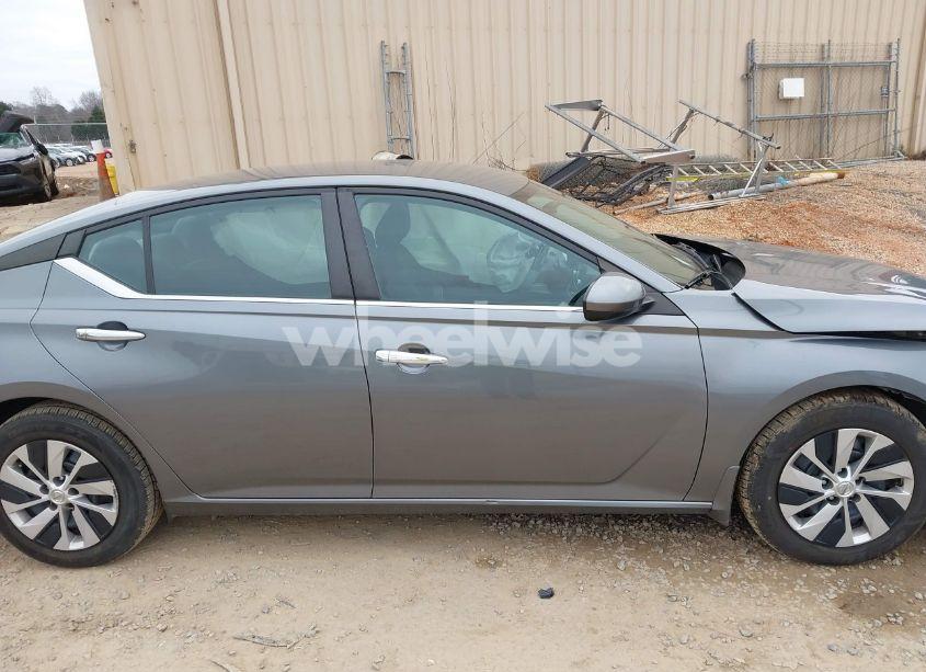 Photo 13 of 2021 Nissan Altima S FWD (VIN 1N4BL4BV4MN375761)