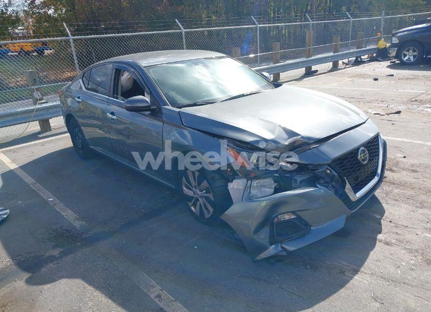 2022 Nissan Altima S FWD (VIN 1N4BL4BV4NN304402) main photo