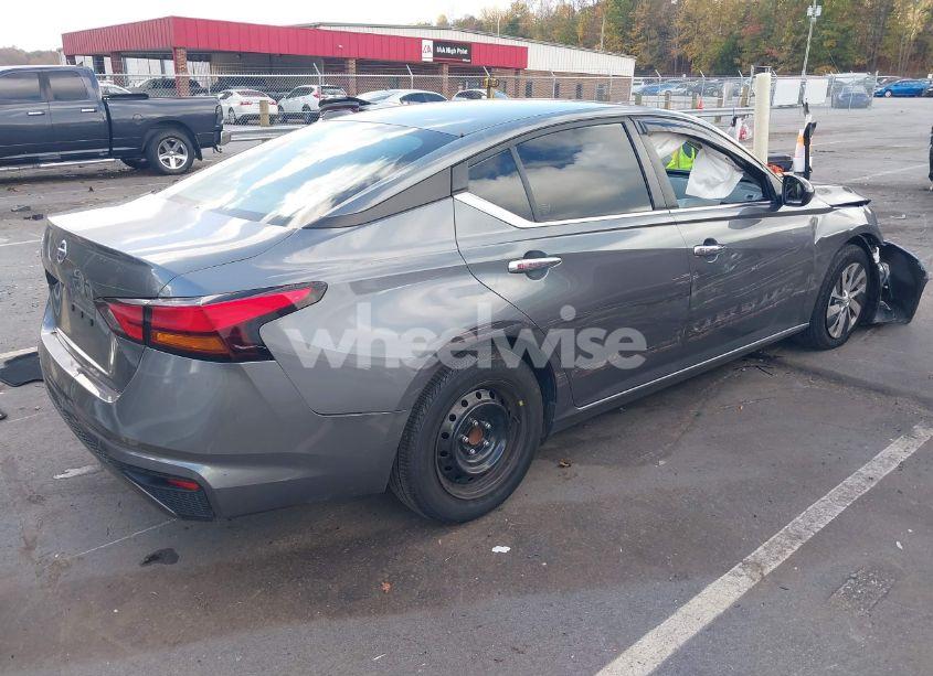 Photo 4 of 2022 Nissan Altima S FWD (VIN 1N4BL4BV4NN304402)