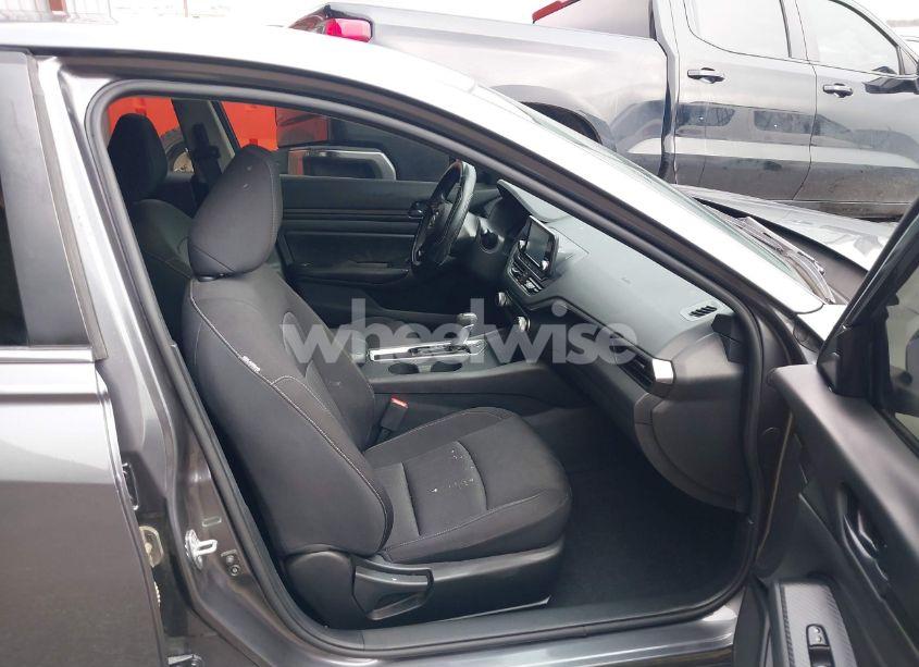 Photo 5 of 2023 Nissan Altima S FWD (VIN 1N4BL4BV4PN309750)